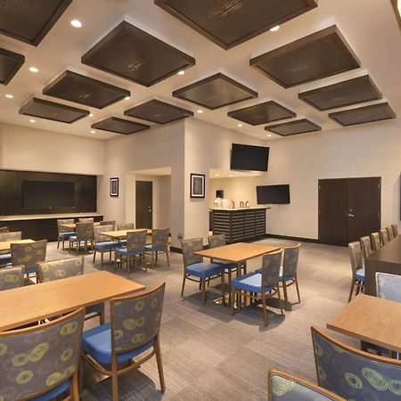 Hampton Inn & Suites Washington, D.C. - Navy Yard Exterior photo