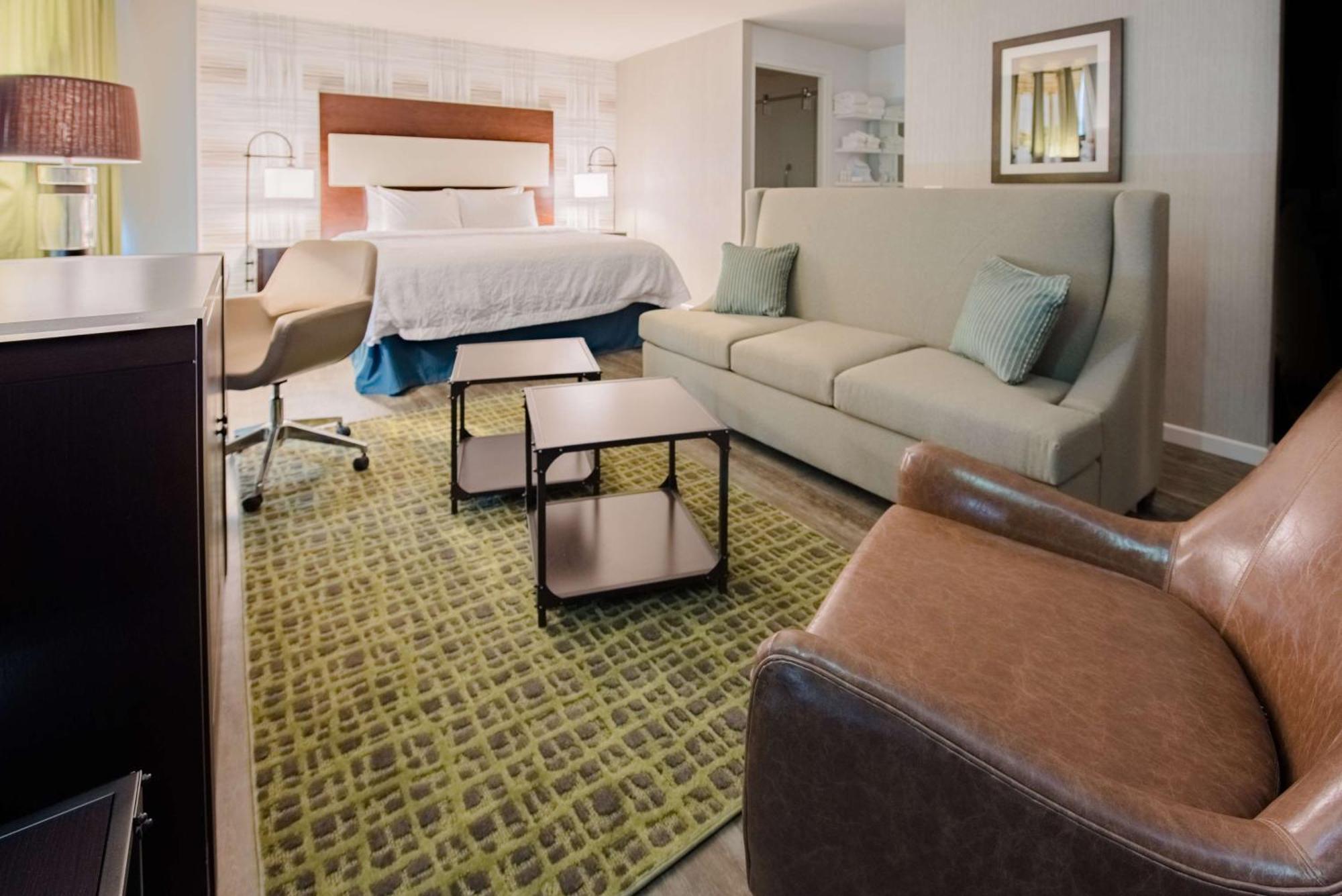 Hampton Inn & Suites Washington, D.C. - Navy Yard Exterior photo