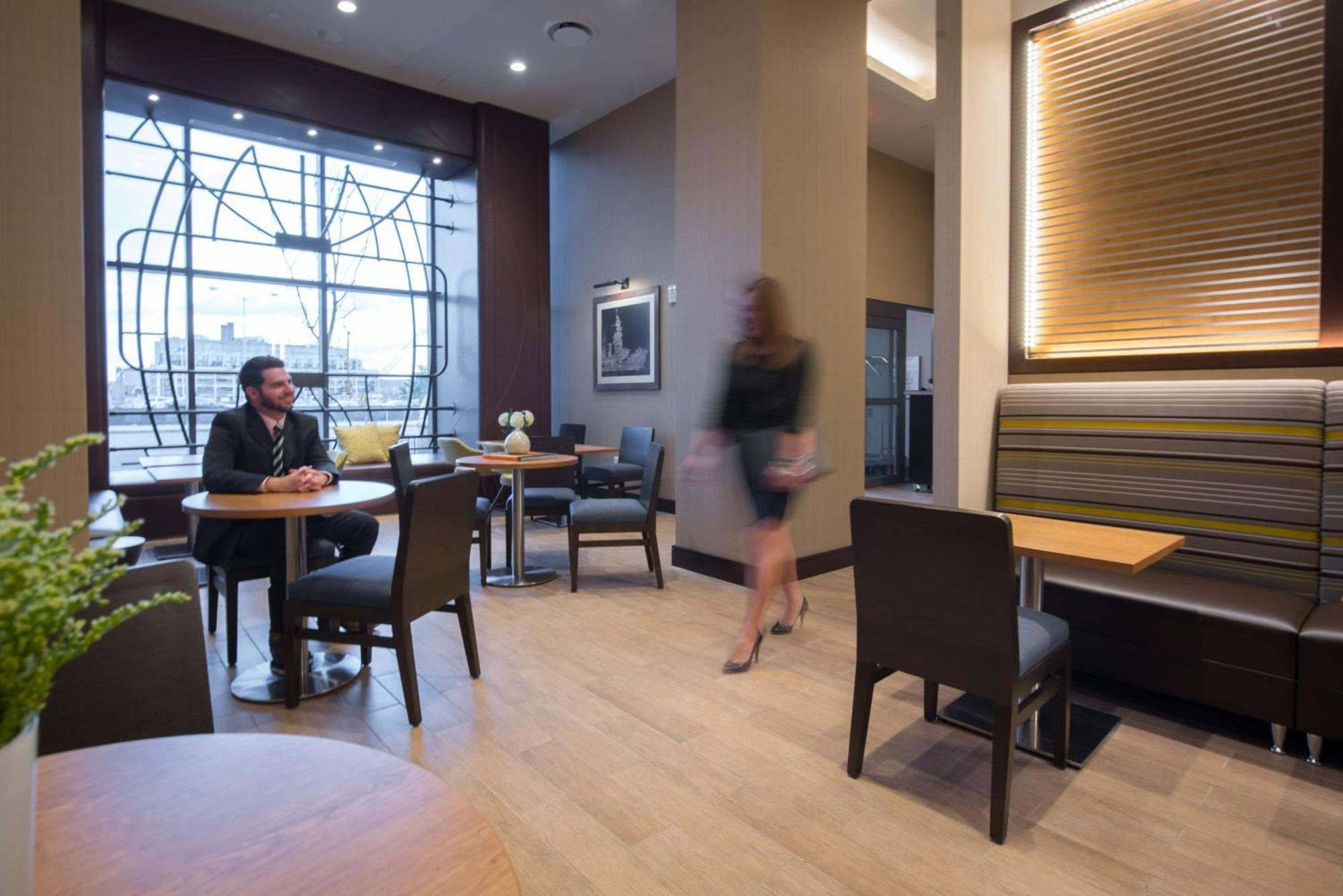 Hampton Inn & Suites Washington, D.C. - Navy Yard Exterior photo