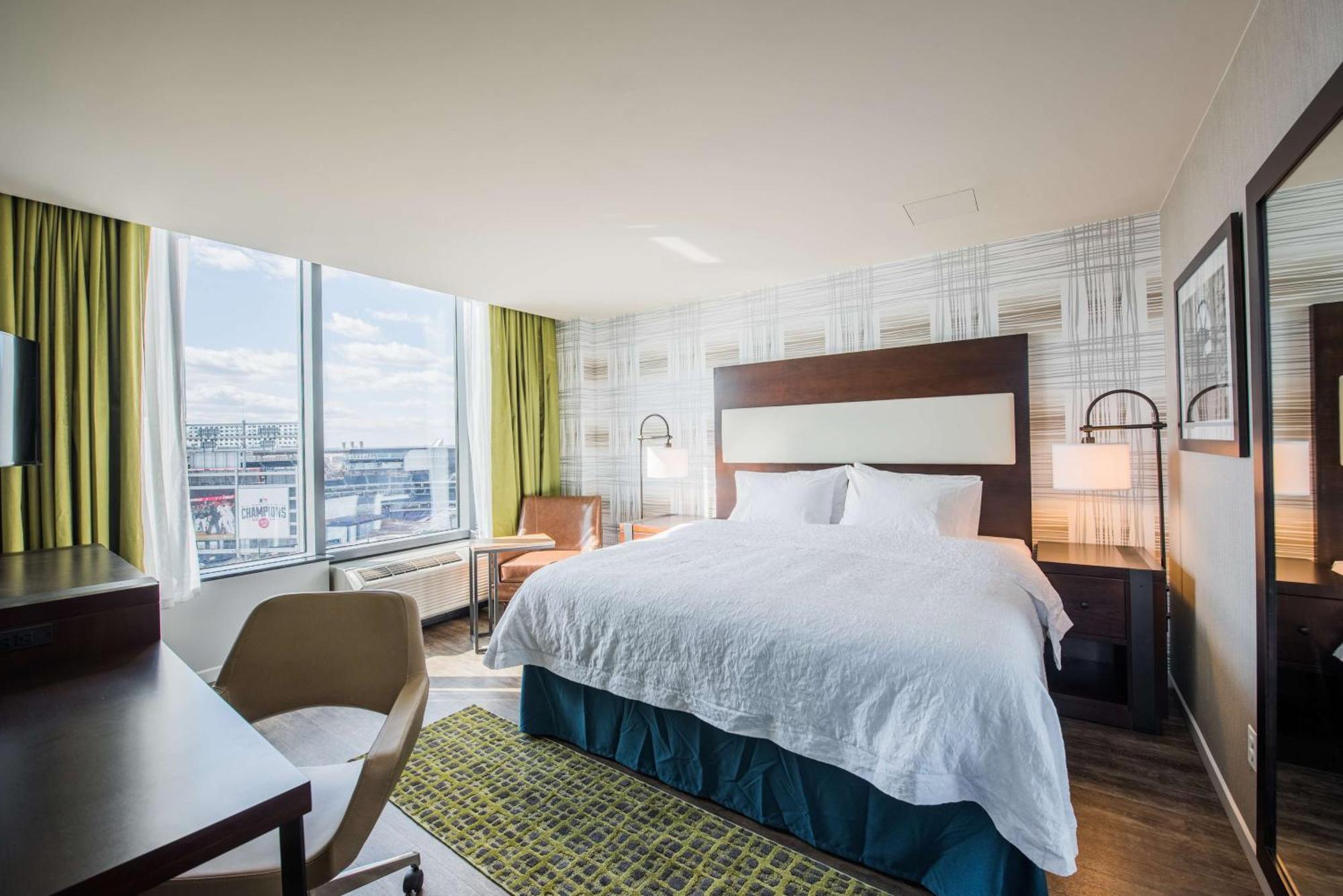 Hampton Inn & Suites Washington, D.C. - Navy Yard Exterior photo